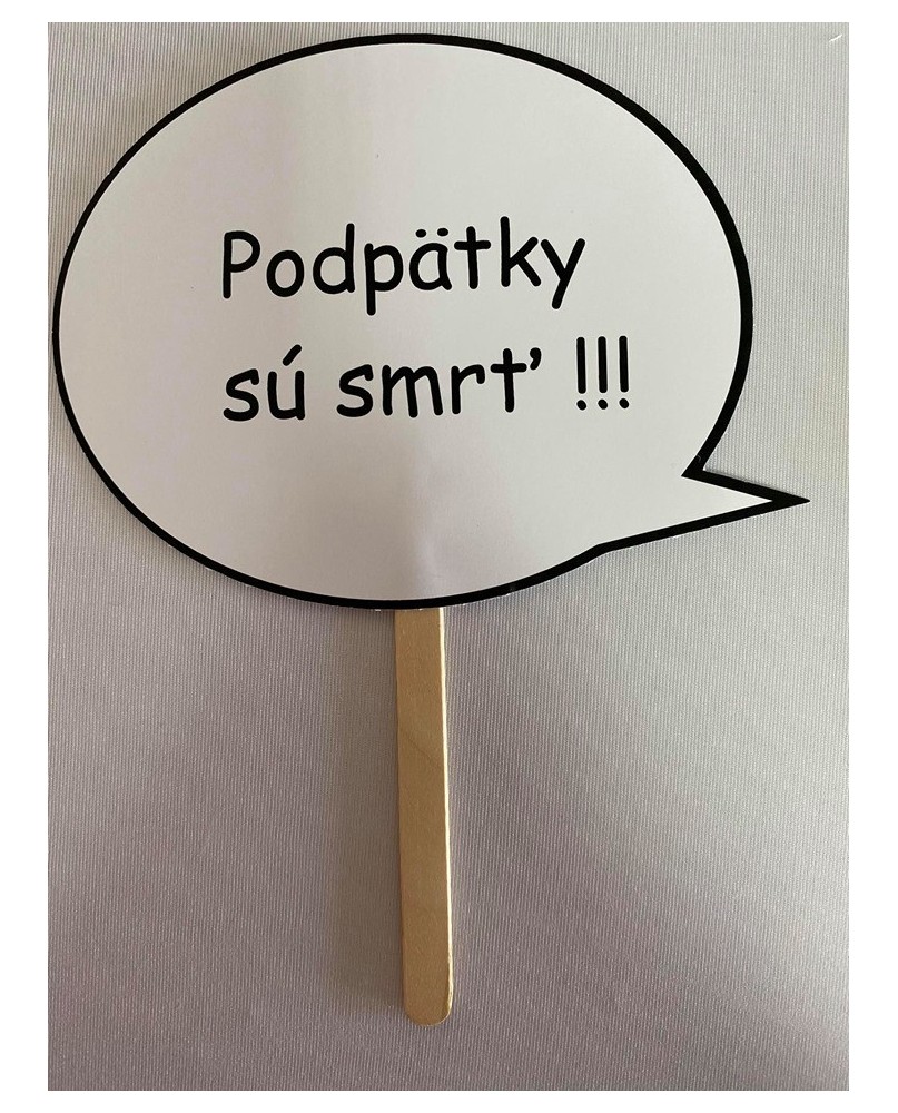 Papierová rekvizita - Podpätky sú smrť !!!